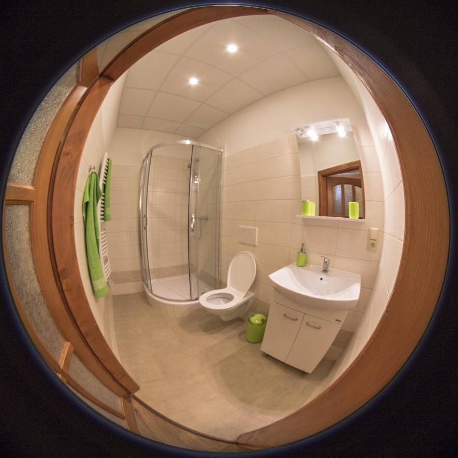 Apartmany Setkova Vila ยินดริคูฟราเดตส์ ภายนอก รูปภาพ