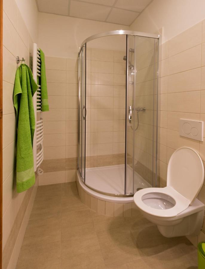 Apartmany Setkova Vila ยินดริคูฟราเดตส์ ภายนอก รูปภาพ